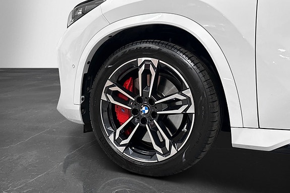 BMW X1 9 of 24