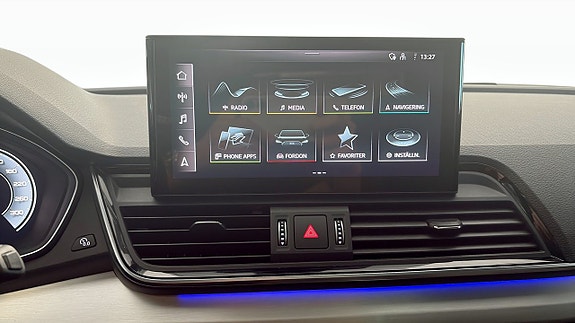 Audi Q5 10 of 21