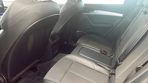 Audi Q5 12 of 21