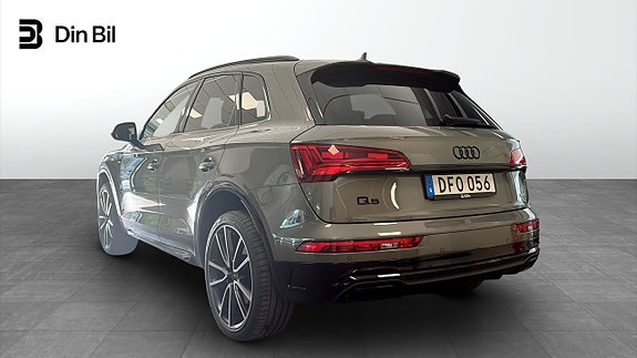 Audi Q5 3 of 21