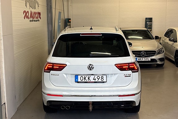 Volkswagen Tiguan 10 of 23