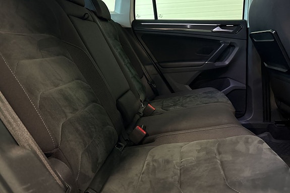 Volkswagen Tiguan 19 of 23