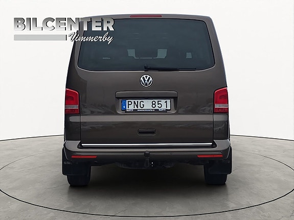 Volkswagen Multivan 5 of 19