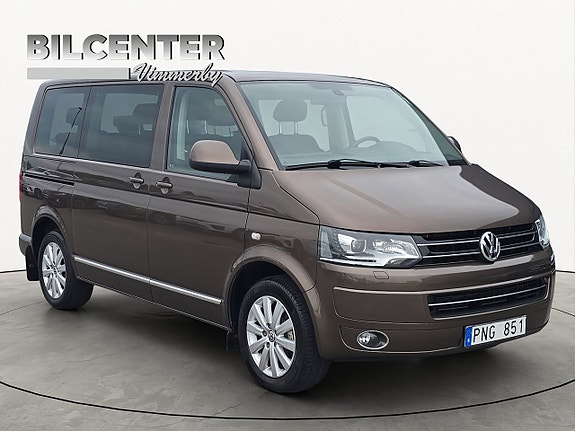 Volkswagen Multivan 8 of 19