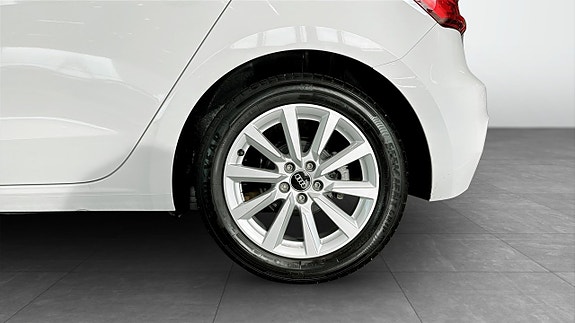 Audi A1 6 of 16