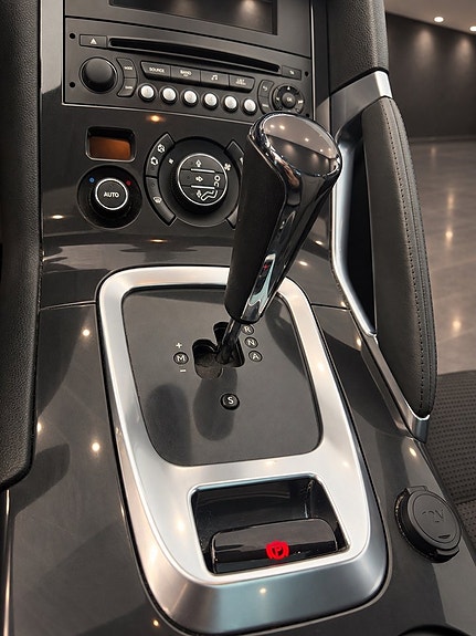 Peugeot 3008 6 of 10