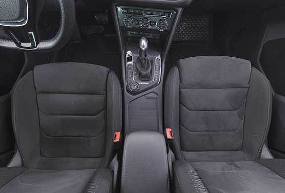 Volkswagen Tiguan 9 of 29