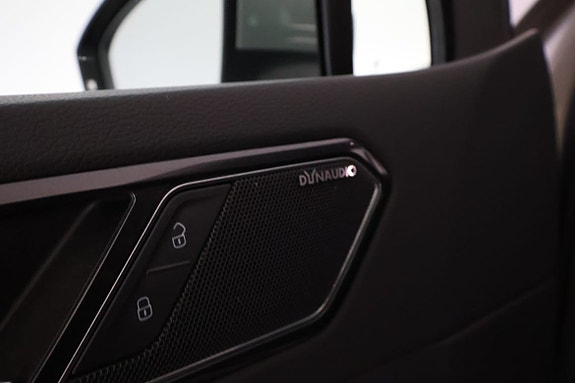 Volkswagen Tiguan 17 of 29