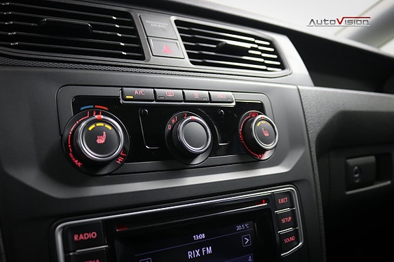 Volkswagen Caddy 12 of 25