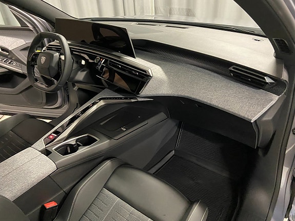 Peugeot 5008 12 of 13