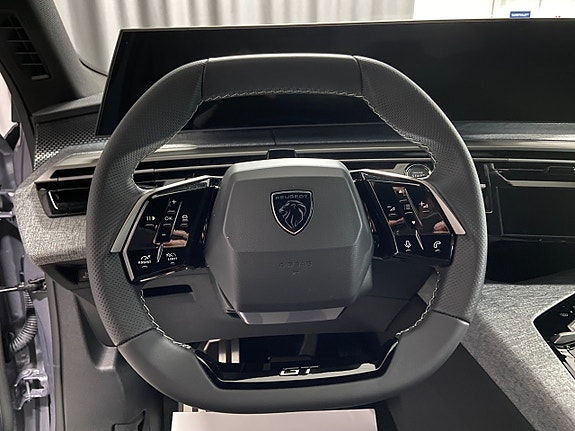 Peugeot 5008 13 of 13