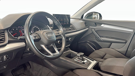 Audi Q5 7 of 16