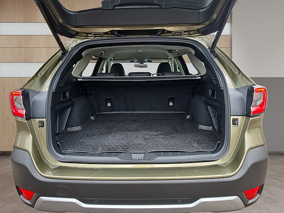 Subaru Outback 17 of 17