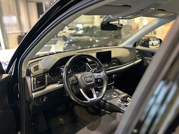 Audi Q5 5 of 13