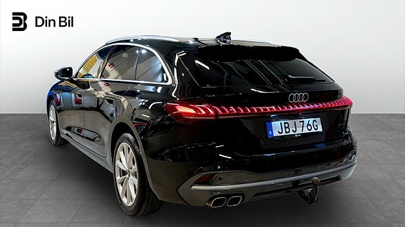 Audi A5 3 of 23