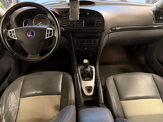 Saab 9-3 13 of 22