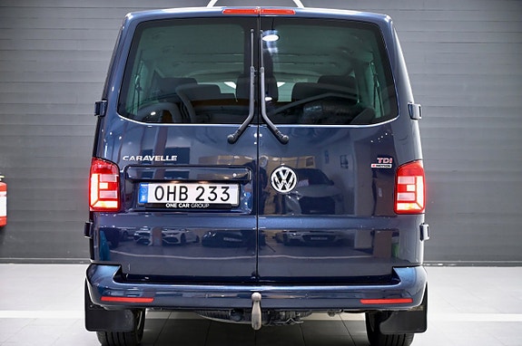 Volkswagen Caravelle 5 of 18