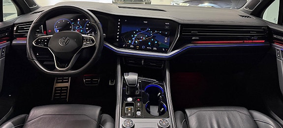 Volkswagen Touareg 10 of 25