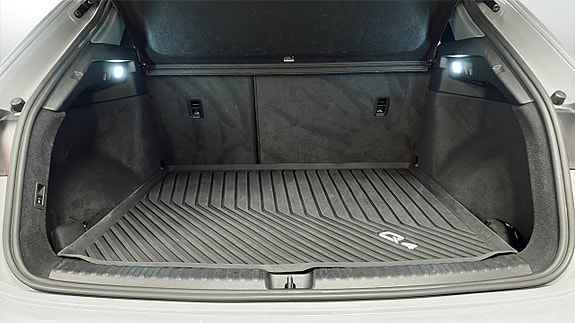 Audi Q4 e-tron 12 of 22