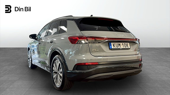 Audi Q4 e-tron 3 of 22