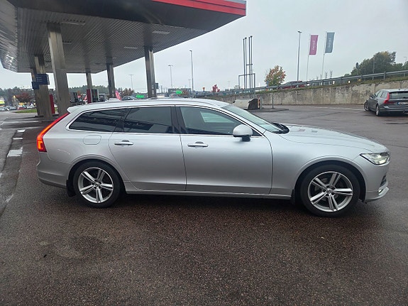 Volvo V90 12 of 27