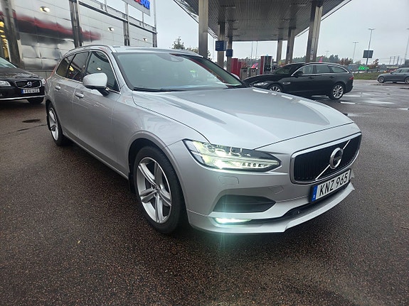 Volvo V90 14 of 27