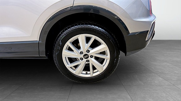Audi Q2 6 of 19