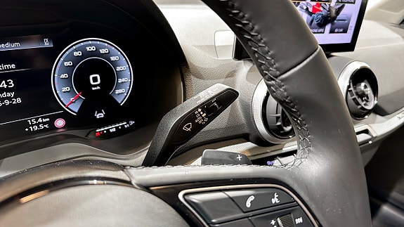 Audi Q2 17 of 19