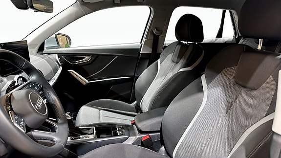 Audi Q2 8 of 19