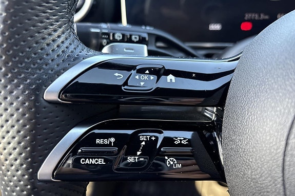 Mercedes-Benz C300 21 of 23