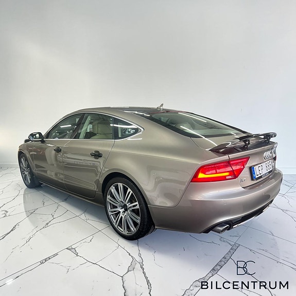 Audi A7 5 of 26