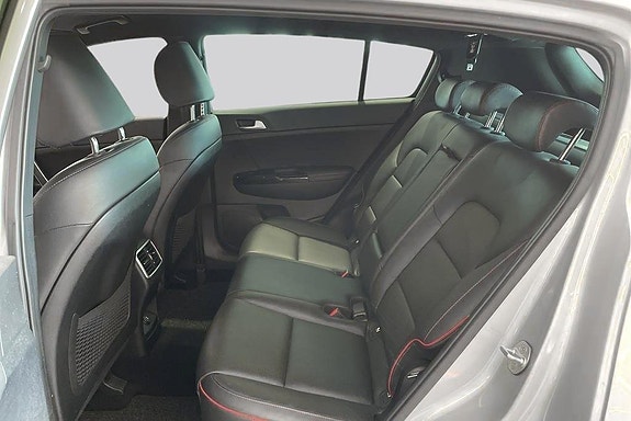 Kia Sportage 9 of 18
