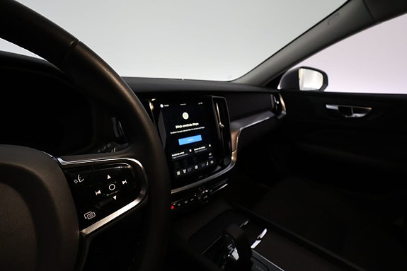 Volvo V60 Cross Country 16 of 16