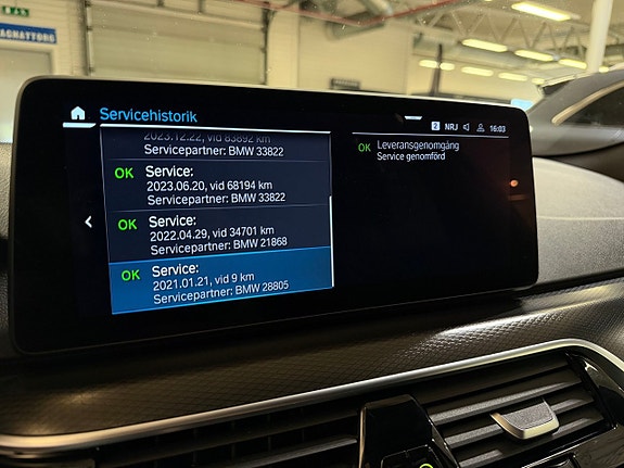 BMW 530e 14 of 28