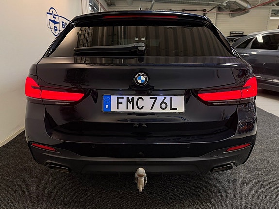 BMW 530e 4 of 28