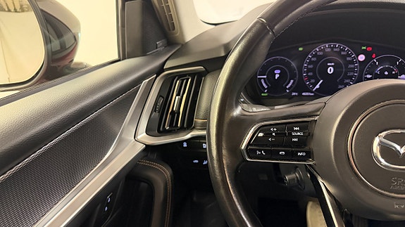 Mazda CX-60 9 of 16