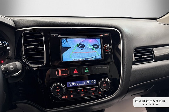 Mitsubishi Outlander 16 of 19