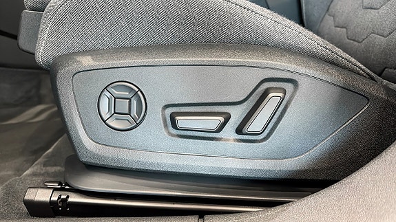 Audi A6 17 of 24