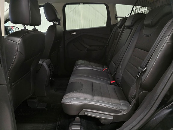 Ford Kuga 14 of 29