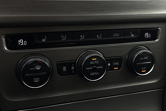 Volkswagen Golf I 27 of 30