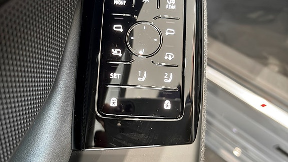 Audi A6 e-tron 18 of 24