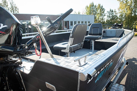 Brema 480V Pro Mercury F50 ELHPT Mid Tiller 8 of 9