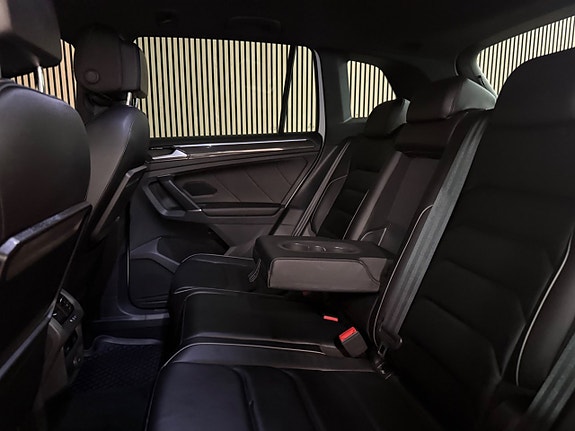Volkswagen Tiguan 15 of 30
