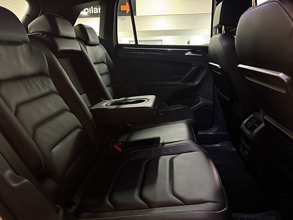 Volkswagen Tiguan 24 of 30