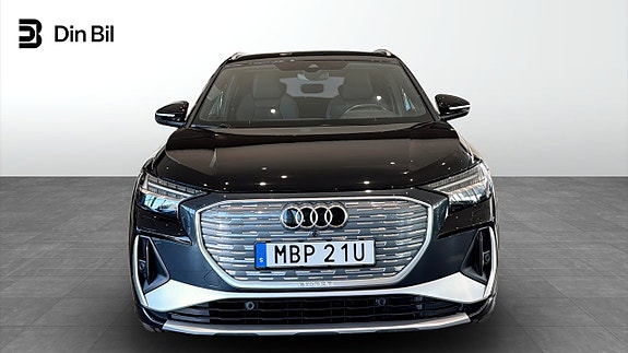 Audi Q4 e-tron 4 of 18