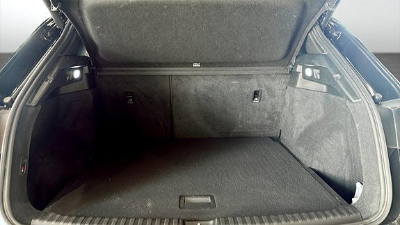 Audi Q4 e-tron 12 of 18