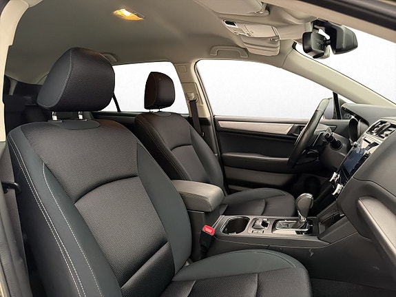 Subaru Outback 25 of 30