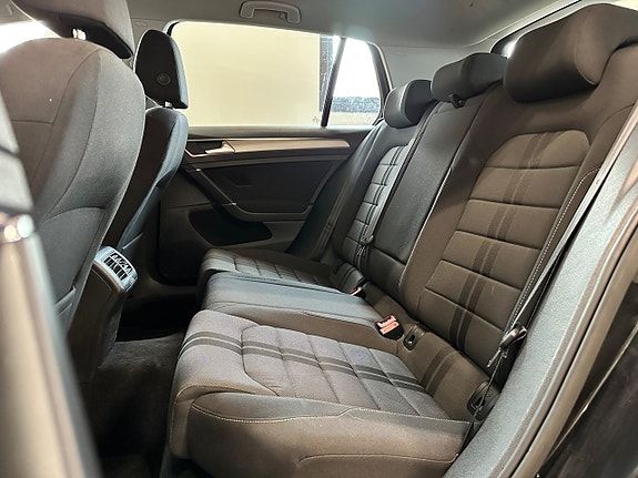 Volkswagen Golf I 9 of 19
