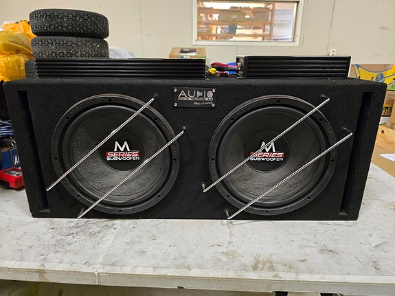 Product image 1 of 9