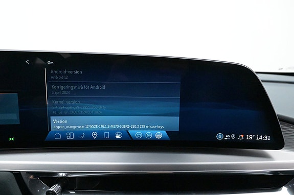 Cadillac Lyriq 18 of 27